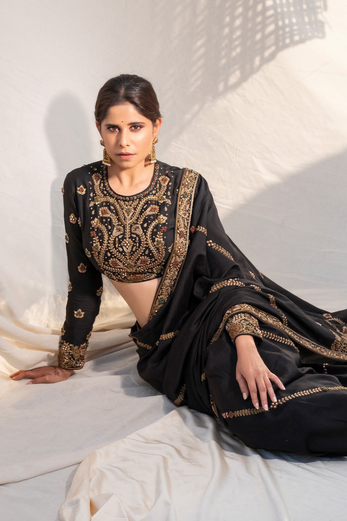 Saie Tamhankar In Noor E Mahal Wedding Saree
