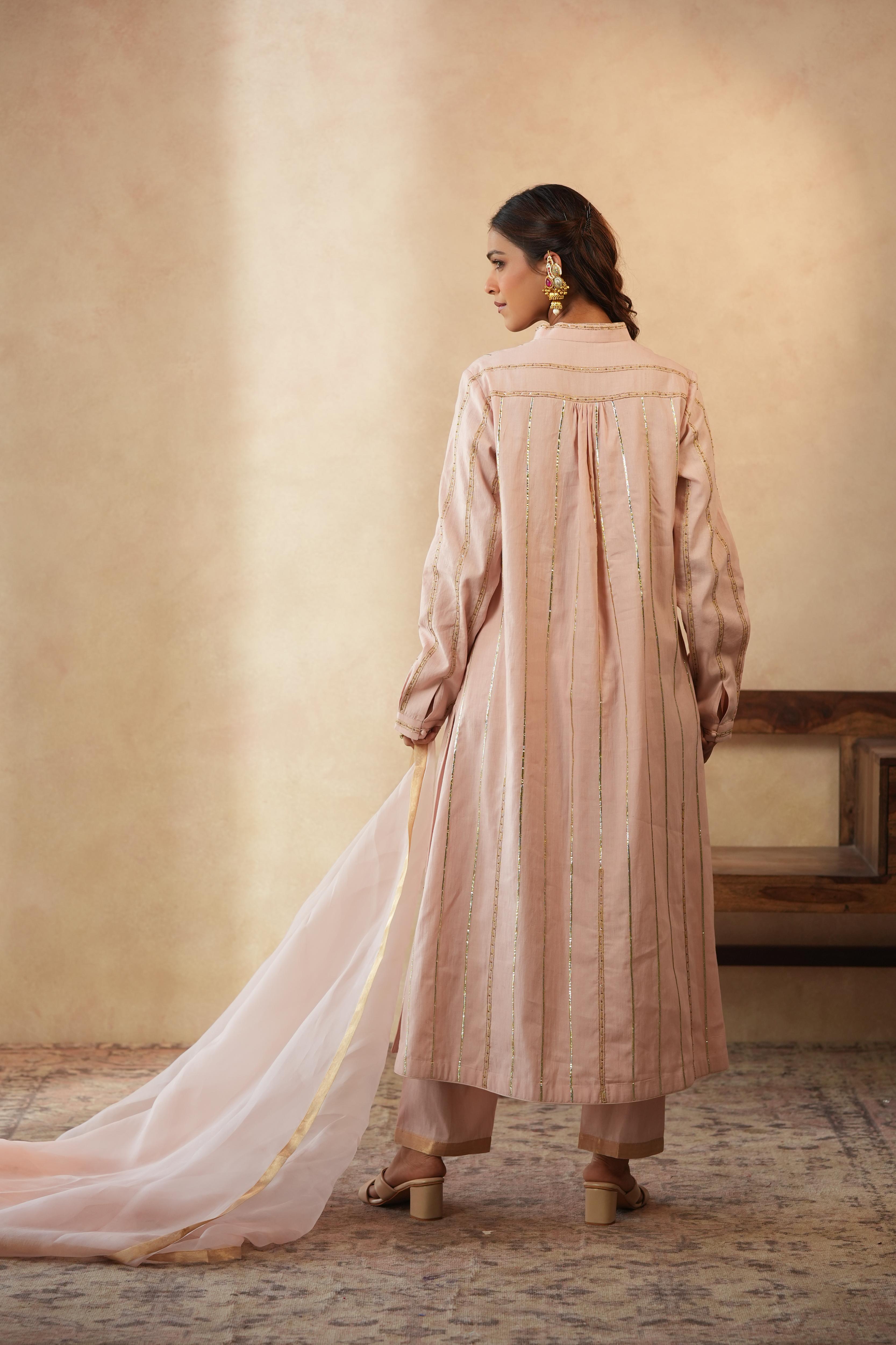 Amaya Gota Lace Blush Kurta