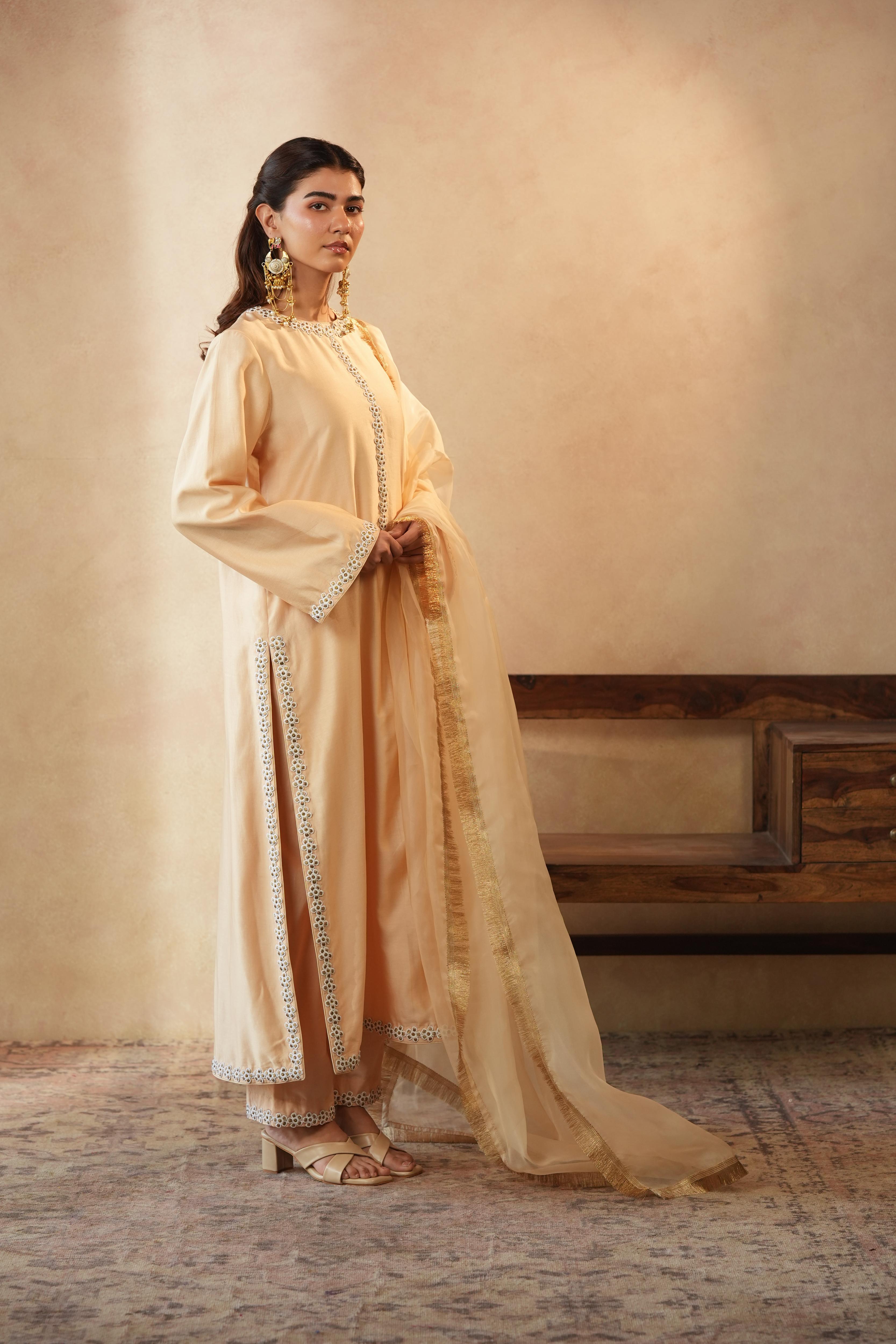 Mehar Peach Kurta Set
