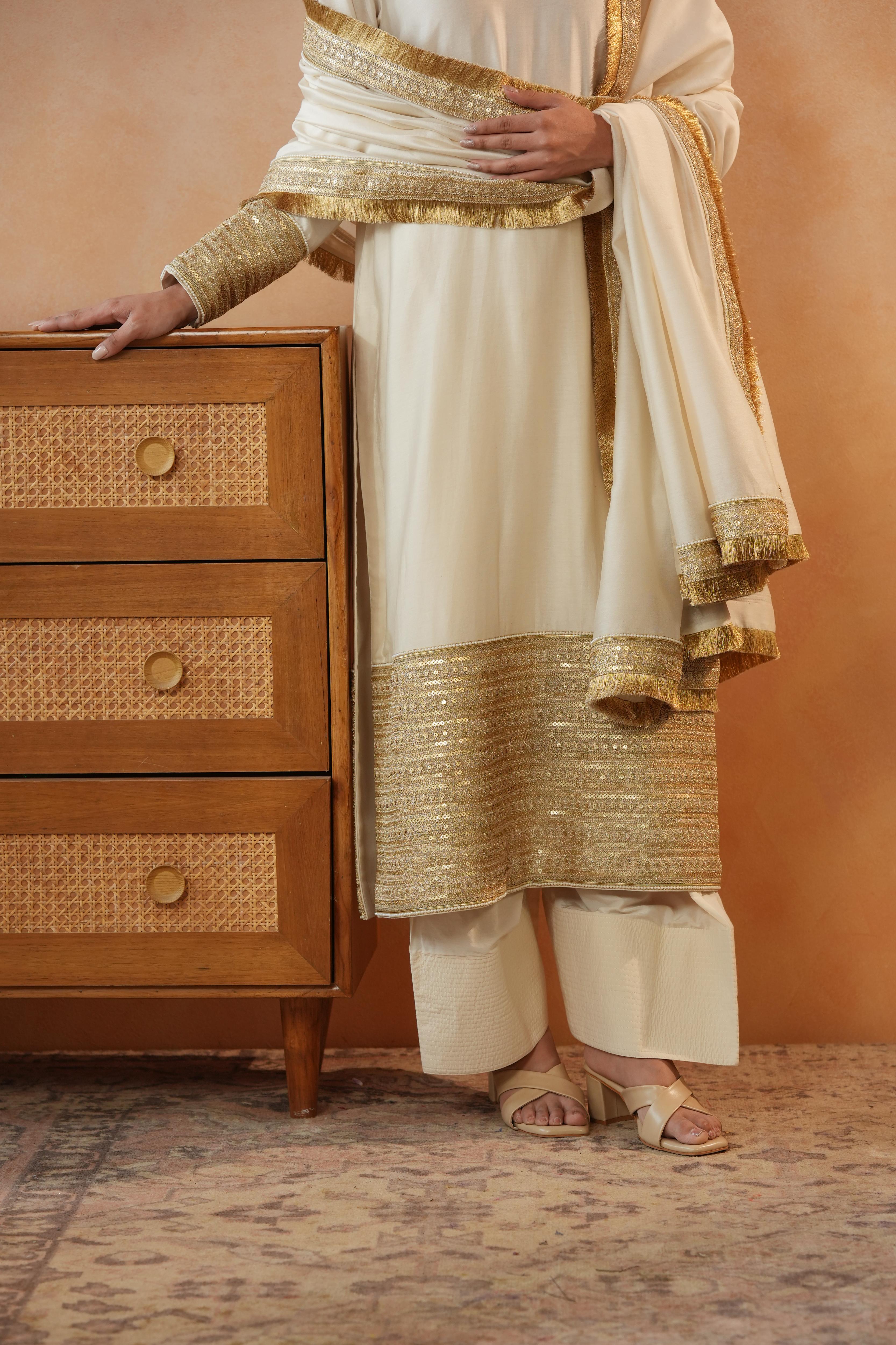 Ivory Border Suit Set
