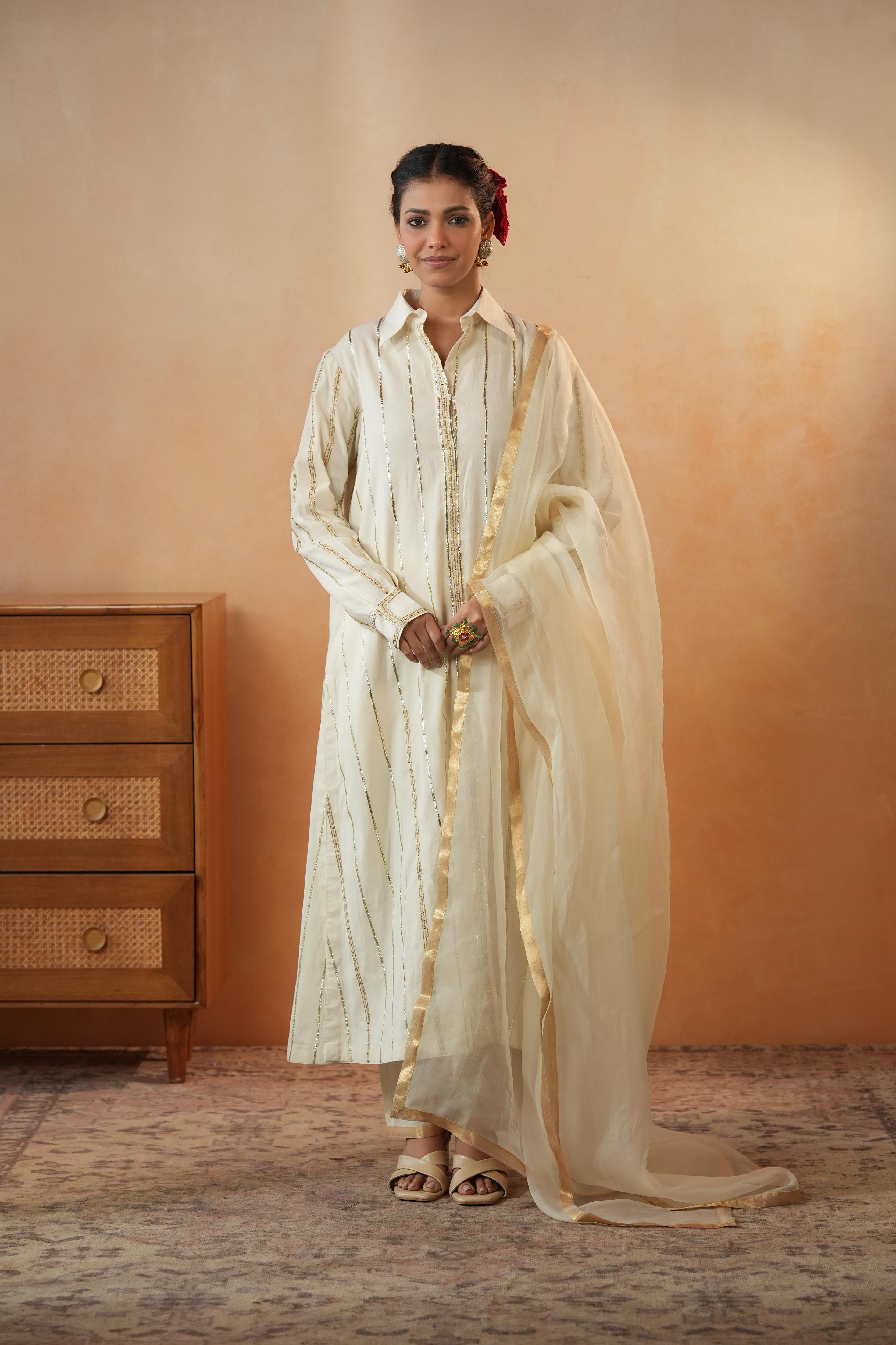 Amaya Gota Lace Ivory Kurta Set