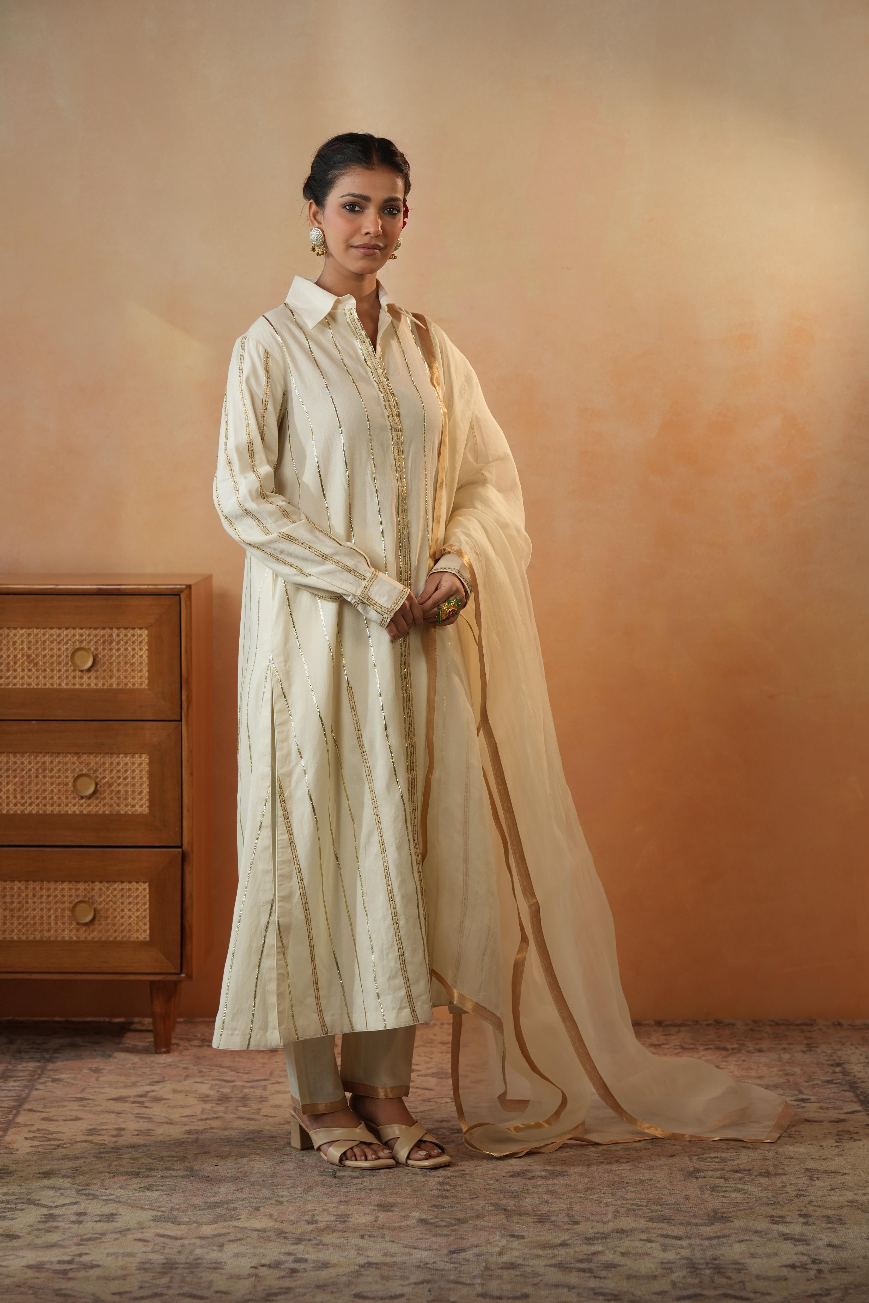 Amaya Gota Lace Ivory Kurta Set