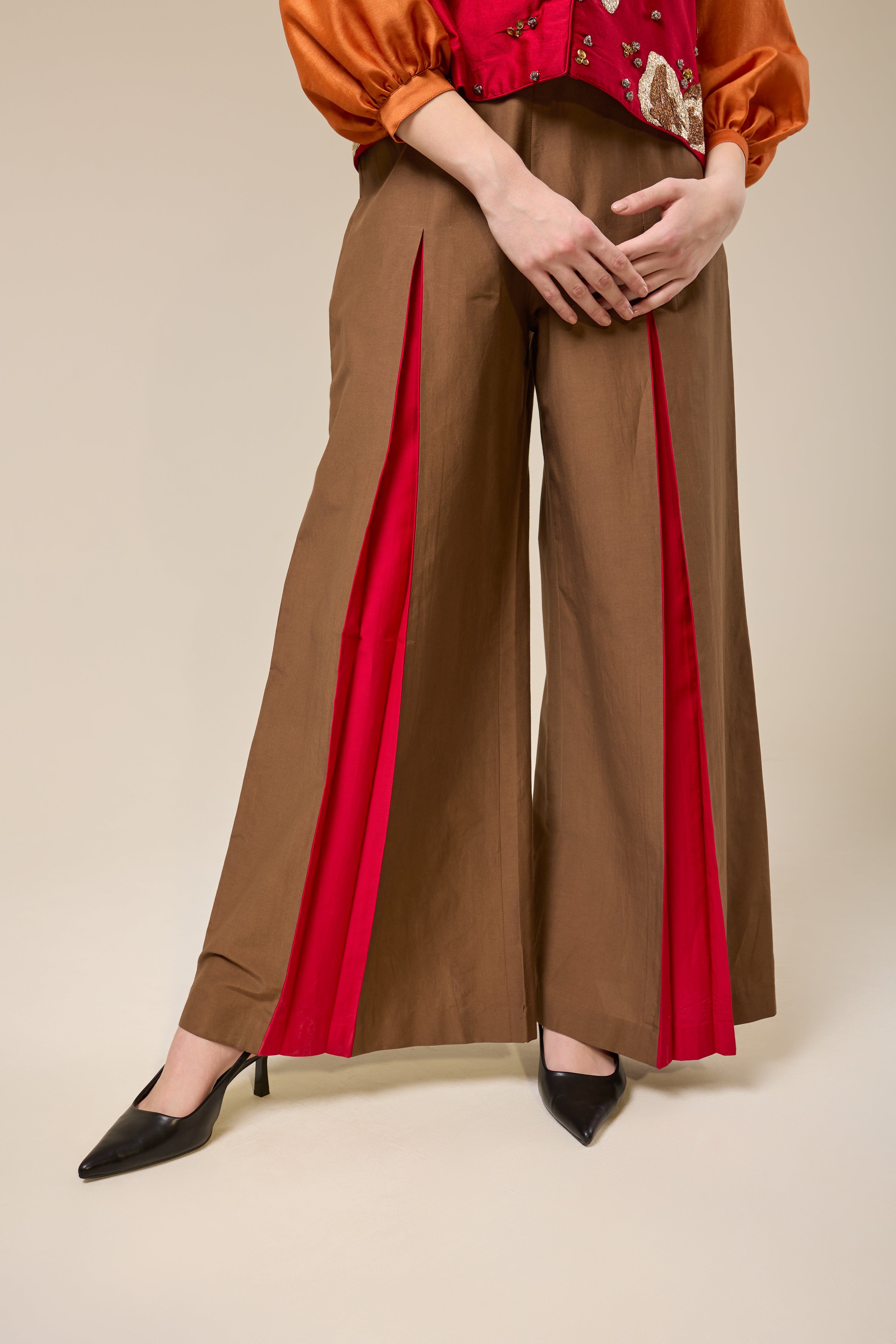 Golden Flora jacket with Shirt and Trousers