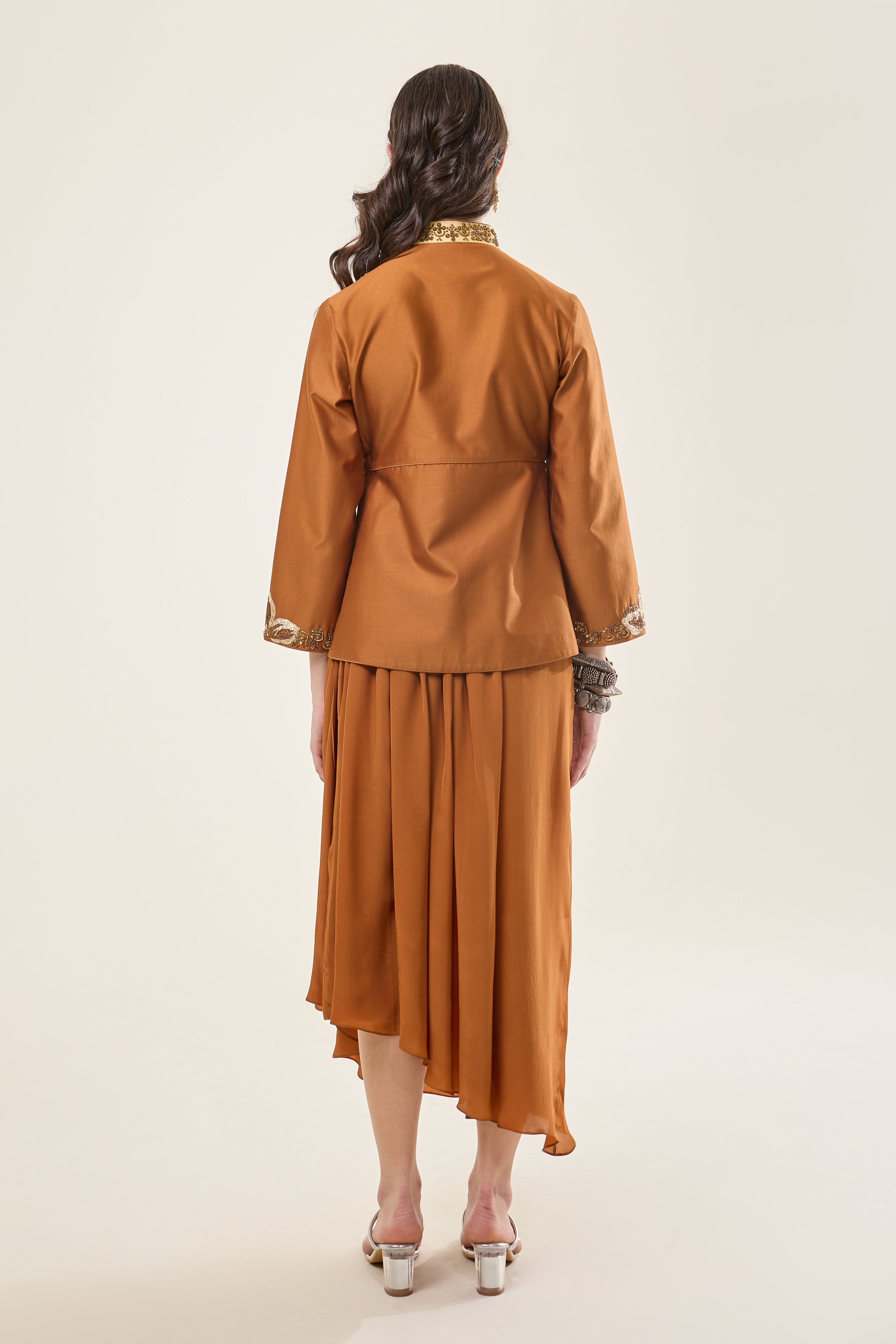 Peplum Yoke Short Kurta with Drape Set