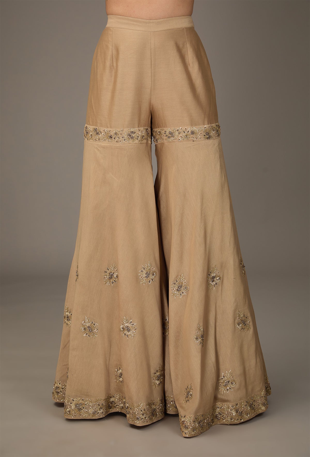 Sahibjaan Beige Wedding Sharara