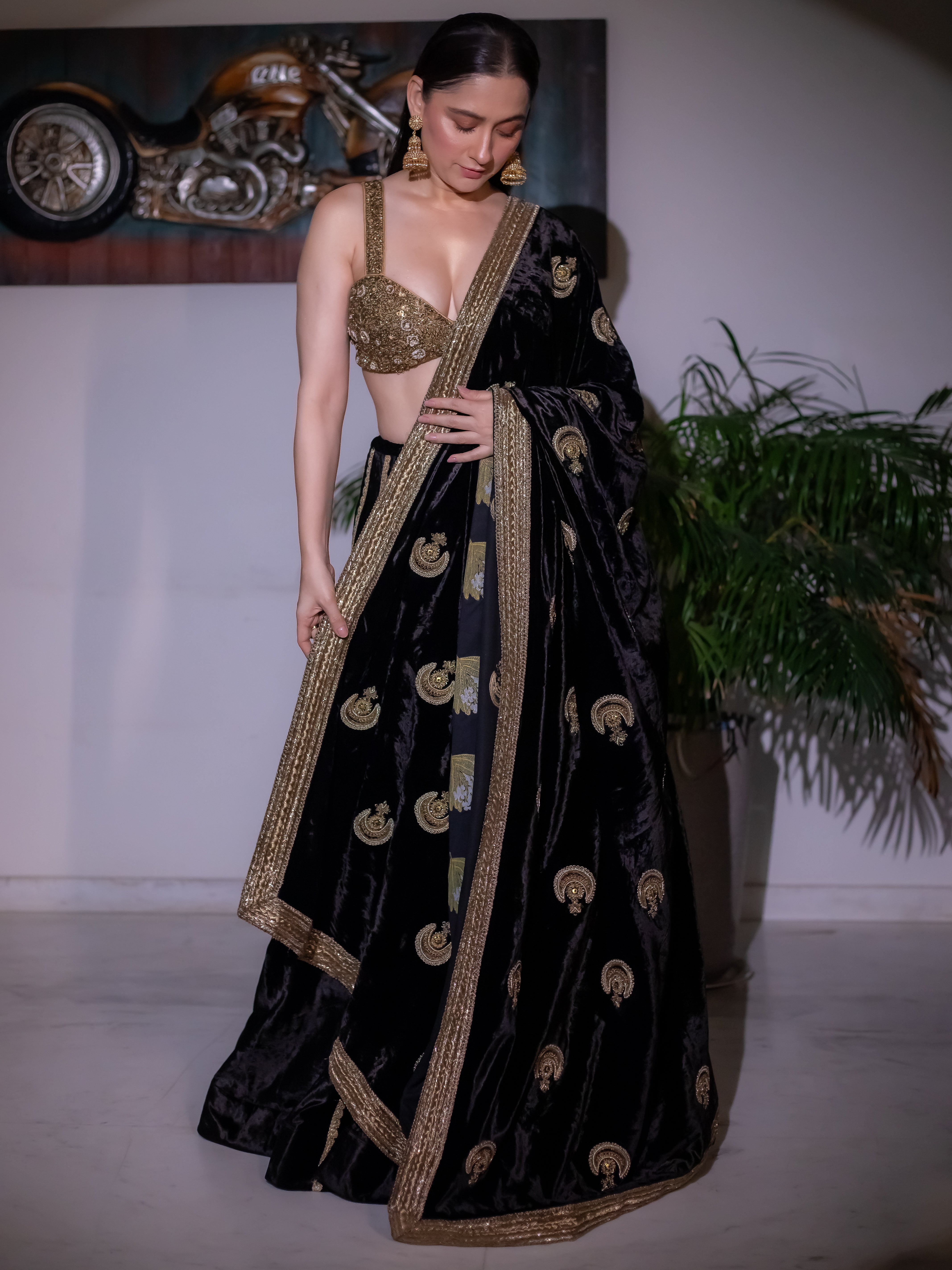 Sanjeeda Shaikh Wearing Minori Wedding Lehenga