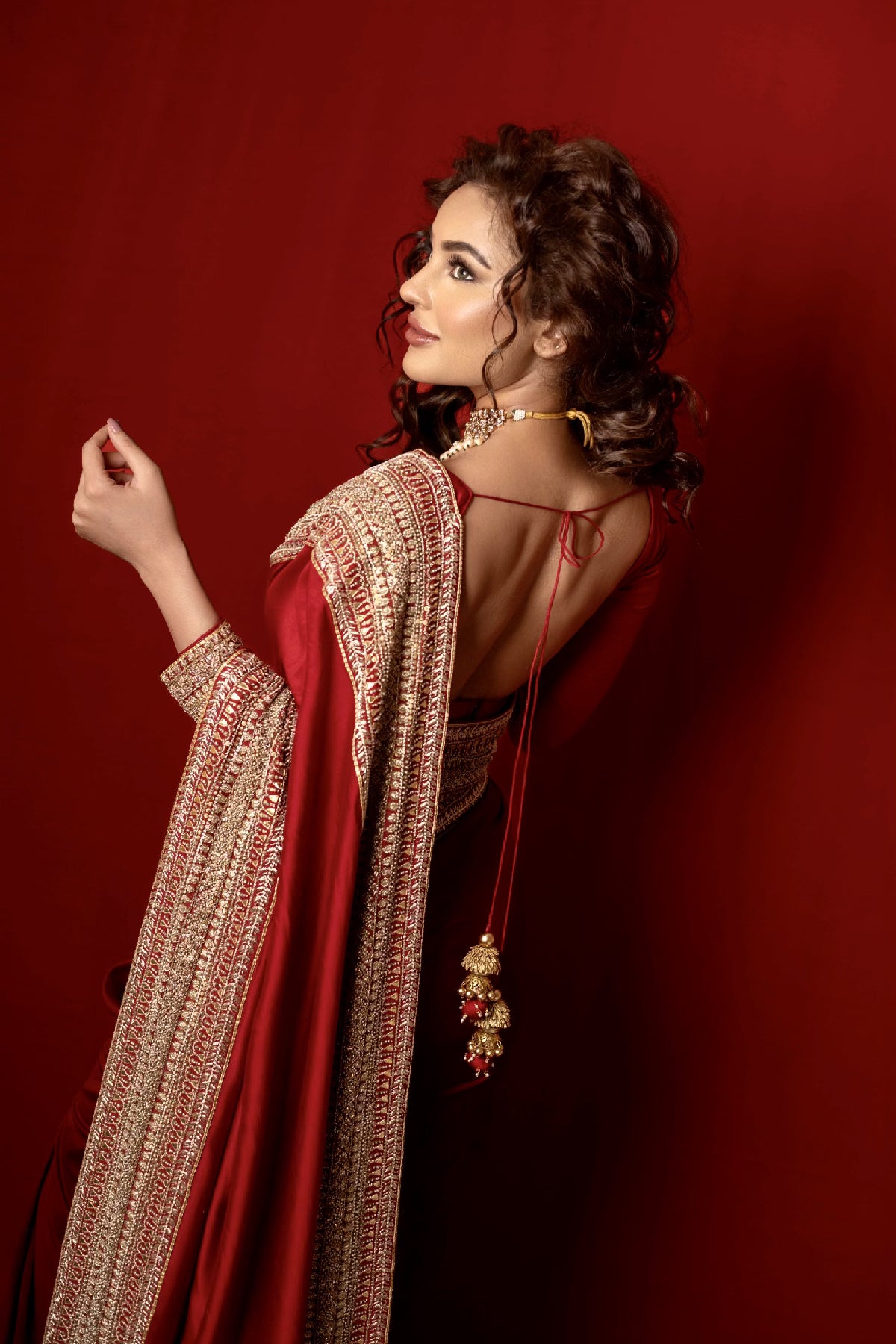 Seerat Kapoor Wearing Mehnoor Wedding Saree