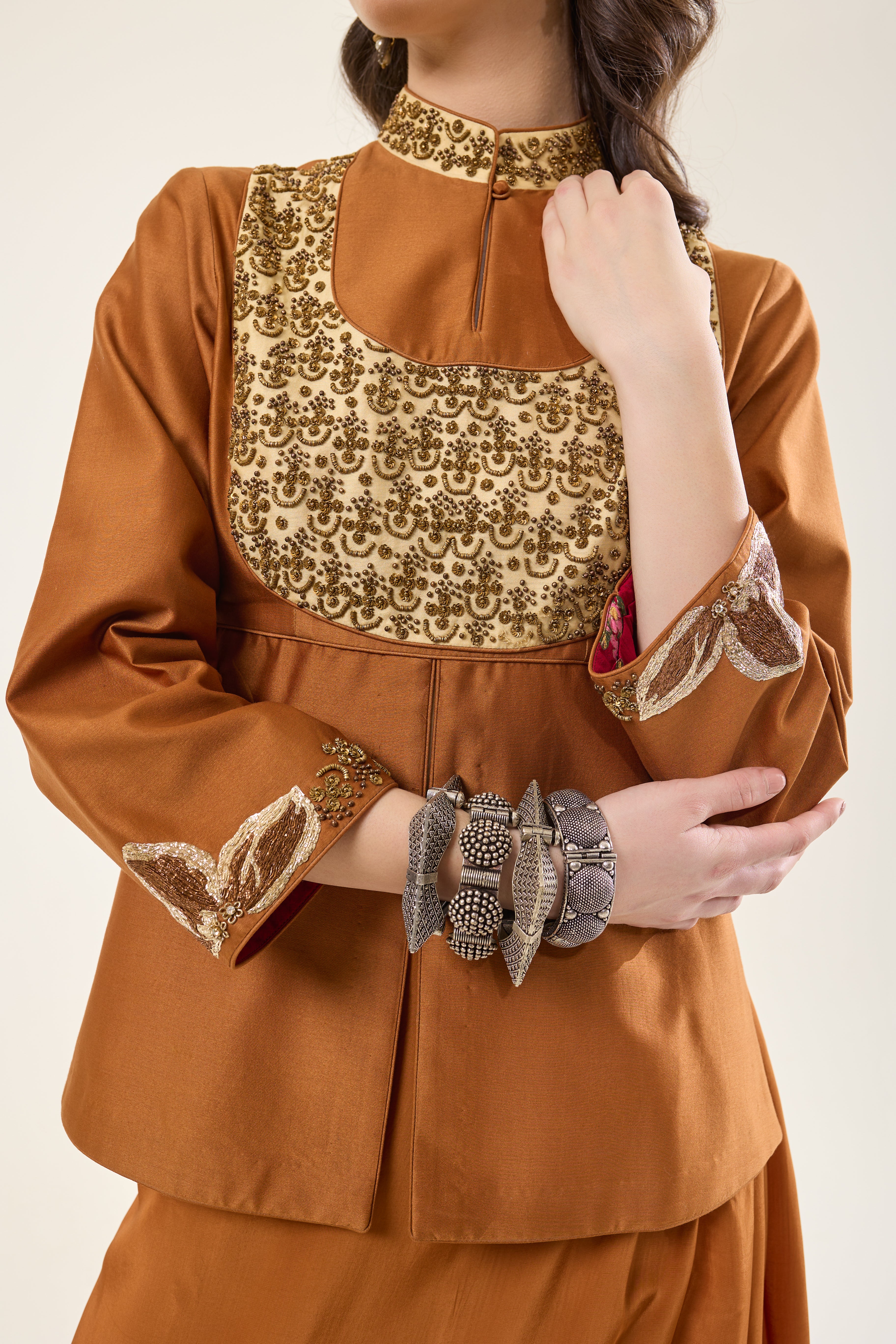 Peplum Yoke Short Kurta with Drape Set