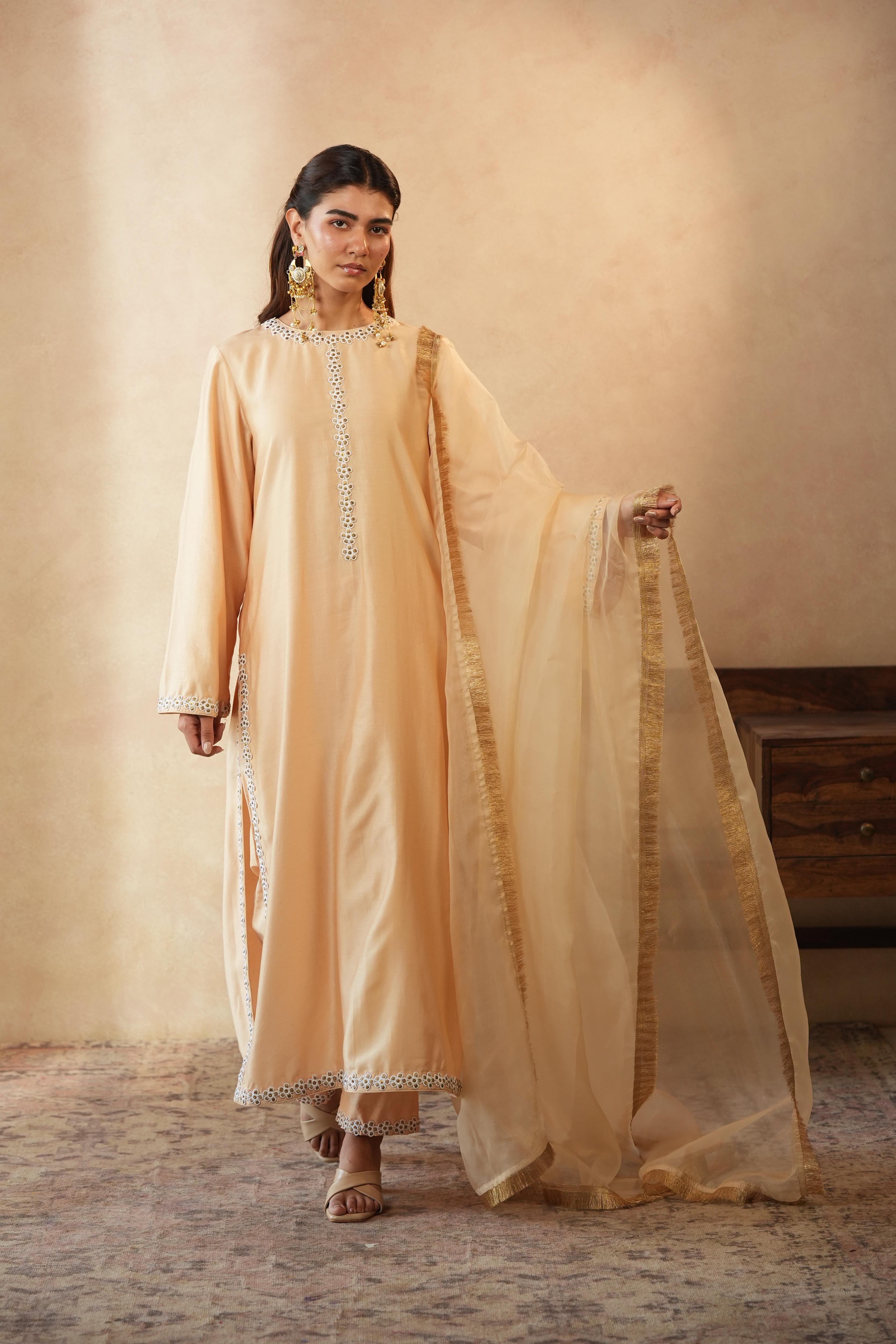 Mehar Peach Kurta Set