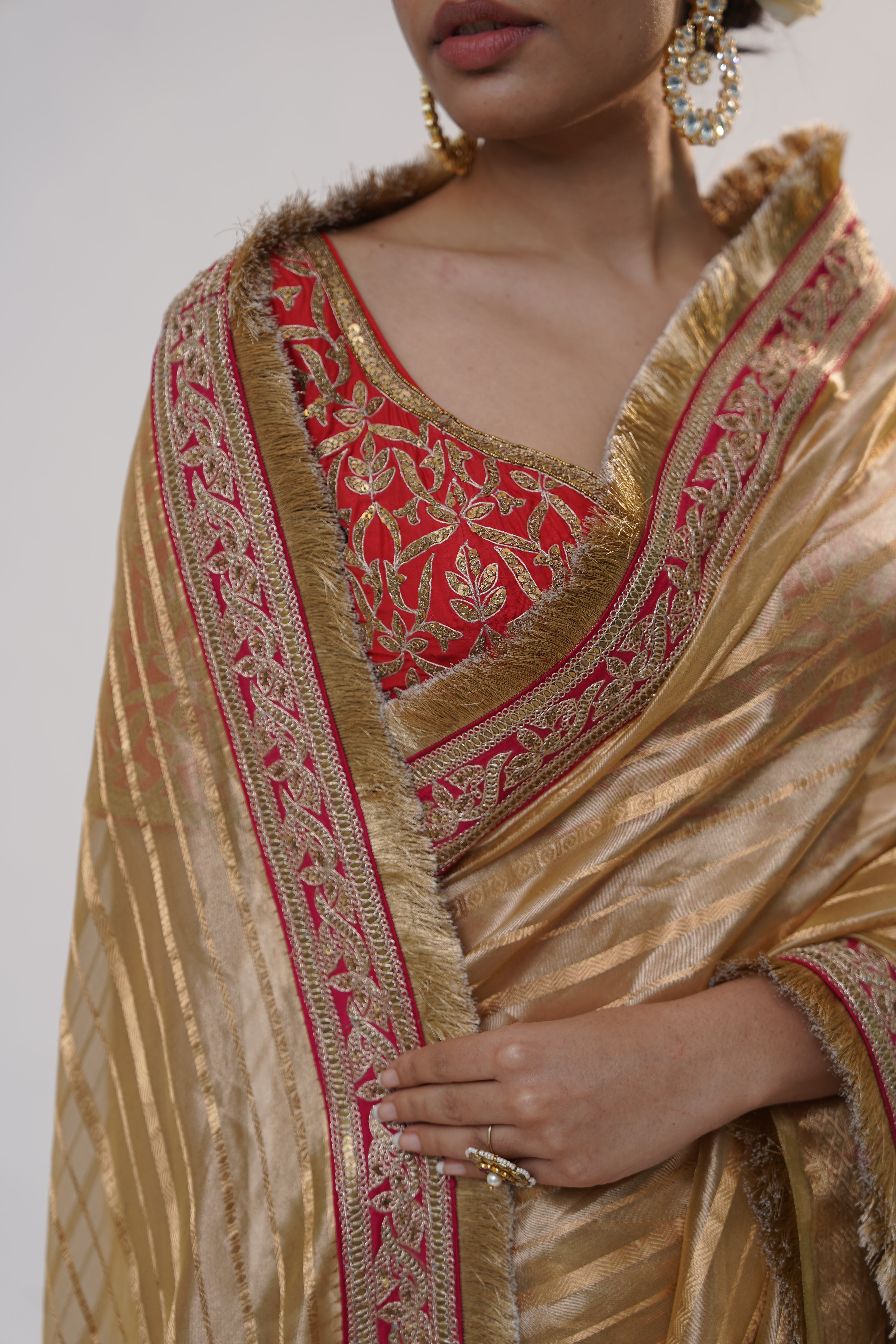 Mahawish Golden Saree Blouse